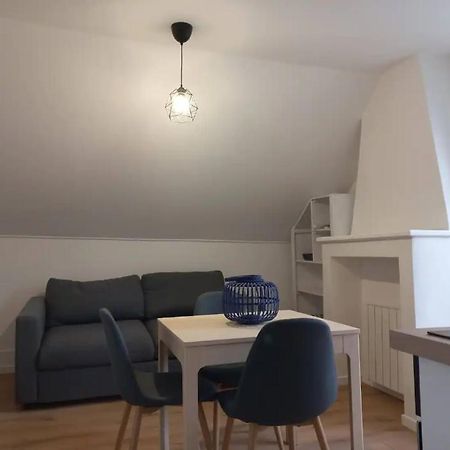 Le Montjoux, appartement calme, toutes commodités Besançon Esterno foto