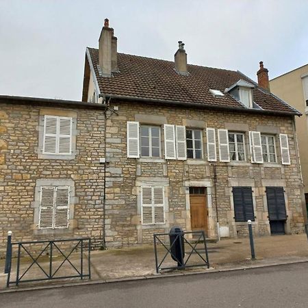 Le Montjoux, appartement calme, toutes commodités Besançon Esterno foto